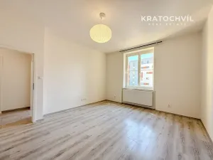 Pronájem bytu 2+kk, Praha - Michle, U plynárny, 44 m2