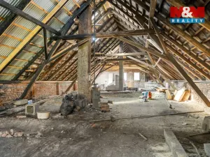 Prodej rodinného domu, Chyňava, Malá Strana, 475 m2