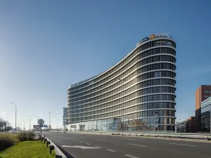 Pronájem kanceláře, Praha - Nusle, Pikrtova, 3010 m2