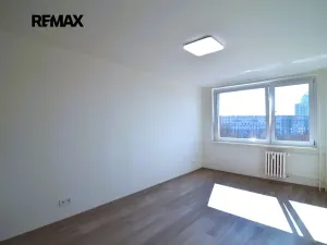 Pronájem bytu 2+kk, Praha - Stodůlky, Nušlova, 46 m2