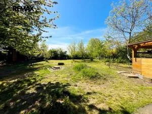 Prodej zahrady, Praha, 398 m2
