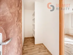 Pronájem bytu 2+1, Břeclav, Na Valtické, 44 m2
