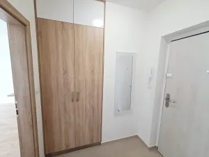 Pronájem bytu 1+kk, Uherské Hradiště, Zahrádky, 39 m2