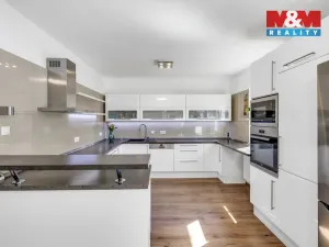 Prodej bytu 4+kk, Kladno - Kročehlavy, Generála Selnera, 103 m2
