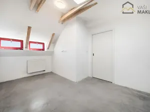 Prodej bytu 3+kk, Kutná Hora, náměstí Národního odboje, 67 m2