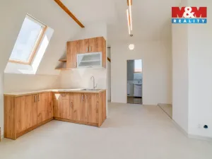 Pronájem bytu 1+kk, Cheb, Zlatá, 36 m2