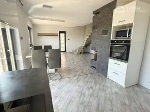 Pronájem rodinného domu, Jarcová, 140 m2