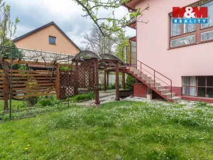 Prodej rodinného domu, Uherské Hradiště, U Stadionu, 300 m2