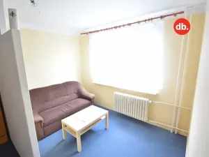 Pronájem bytu 1+1, Toužim, Sídliště, 38 m2
