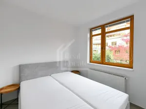Prodej bytu 2+kk, Praha - Košíře, Naskové, 60 m2