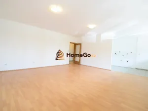 Pronájem bytu 1+kk, Praha - Troja, K Haltýři, 54 m2