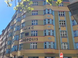 Pronájem obchodního prostoru, Praha - Žižkov, Víta Nejedlého, 71 m2