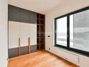 Pronájem bytu 3+kk, Praha - Smíchov, Grafická, 100 m2