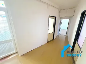 Prodej bytu 3+1, Teplice, 14. října, 76 m2
