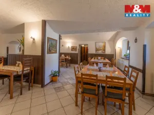 Prodej restaurace, Suchdol, 390 m2