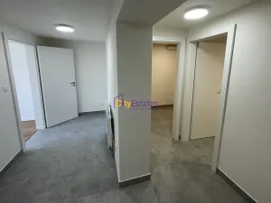 Pronájem rodinného domu, Praha - Radotín, Strážovská, 122 m2
