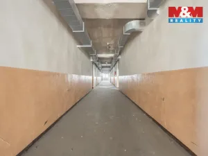 Prodej výrobních prostor, Kladno, Buštěhradská, 2602 m2