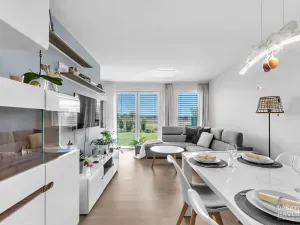 Pronájem bytu 3+kk, Lochenice, 103 m2