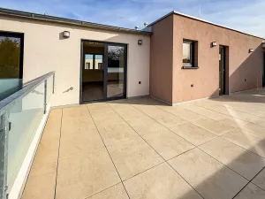 Pronájem bytu 5+kk, Říčany, Úvalská, 90 m2