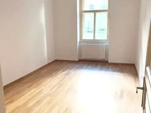Pronájem bytu 2+kk, Praha - Bubeneč, Kamenická, 52 m2