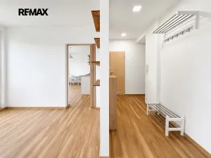 Pronájem bytu 2+kk, Praha - Hodkovičky, Večerní, 46 m2