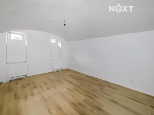 Prodej obchodního prostoru, Praha - Vinohrady, Velehradská, 33 m2