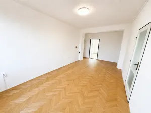 Pronájem bytu 3+1, Průhonice, Školní, 65 m2