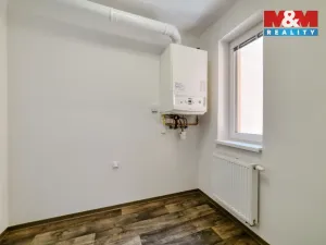 Pronájem bytu 4+1, Cheb, Májová, 121 m2
