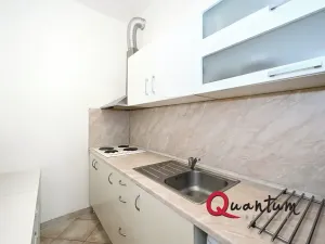 Pronájem kanceláře, Praha - Košíře, Plzeňská, 35 m2