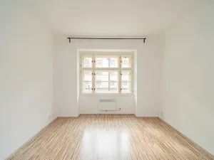 Pronájem bytu 2+kk, Praha - Vršovice, Vršovická, 48 m2