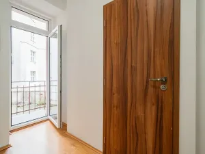 Pronájem bytu 2+kk, Praha - Vršovice, Vršovická, 48 m2