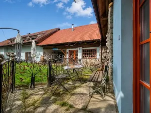 Prodej ubytování, Číměř, 650 m2