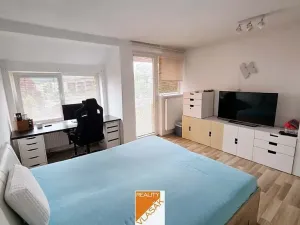 Prodej rodinného domu, Radonice, 200 m2