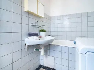 Prodej bytu 3+1, České Budějovice, Suchovrbenské nám., 65 m2