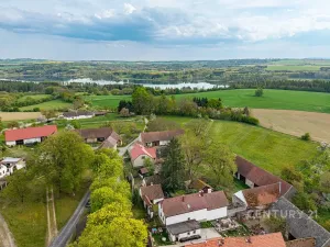 Prodej zemědělské usedlosti, Loket, 80 m2