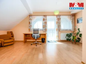 Prodej rodinného domu, Přerov nad Labem, 236 m2