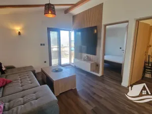 Prodej vícegeneračního domu, Jasenice, Chorvatsko, 190 m2