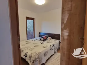 Prodej vícegeneračního domu, Jasenice, Chorvatsko, 190 m2