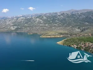 Prodej vícegeneračního domu, Jasenice, Chorvatsko, 185 m2