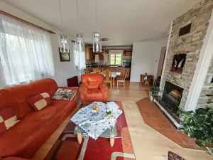 Prodej rodinného domu, Stachy, 250 m2