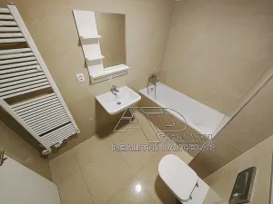 Pronájem bytu 1+kk, České Budějovice, Na Zlaté stoce, 31 m2