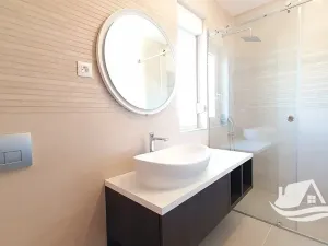 Prodej vily, Privlaka, Chorvatsko, 220 m2