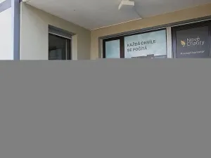 Prodej bytu 1+kk, Praha - Dolní Chabry, Pod hrází, 28 m2