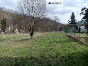 Prodej pozemku, Sázava, Na Křemelce, 3079 m2