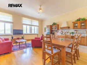Prodej bytu 3+kk, Praha - Nové Město, Masarykovo nábřeží, 92 m2