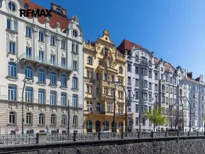 Prodej bytu 3+kk, Praha - Nové Město, Masarykovo nábřeží, 92 m2