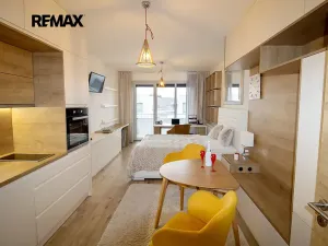 Pronájem bytu 1+kk, Chýně, Premonstrátů, 37 m2