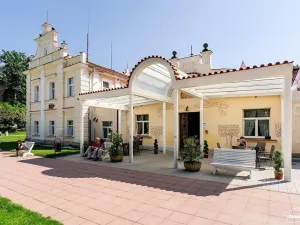 Prodej bytu 1+kk, Mšené-lázně, Mládežnická, 38 m2
