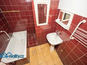 Prodej rodinného domu, Skuhrov nad Bělou, 180 m2
