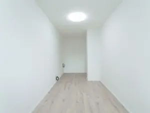 Prodej bytu 2+kk, Praha, Poznaňská, 48 m2